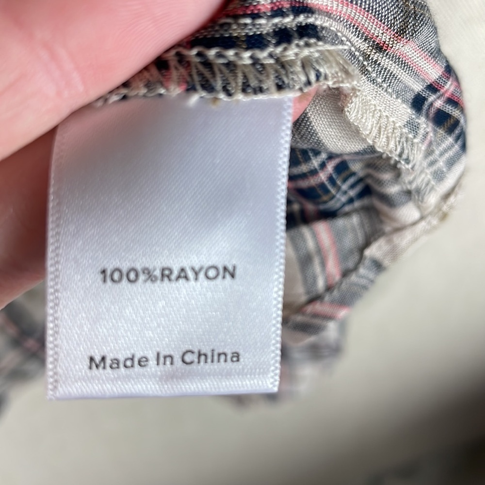 Evereve > Plaid V Neck Blouse Extra Small - Picture 7 of 10
